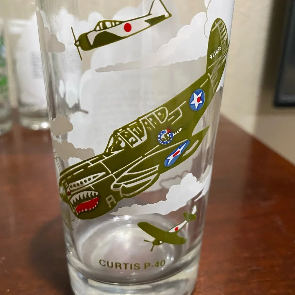 Collectable,Set of 6, Aviation Drinking Glasses, with Designs of Fighter Planes - Picture 8 of 14